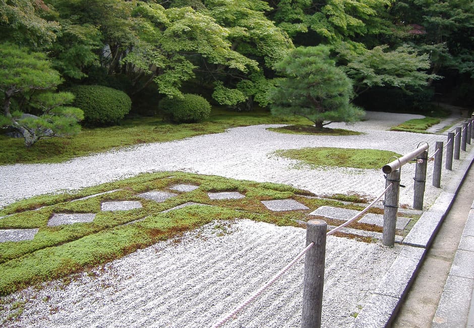 The dry garden of Tenju-an at Nanzen-ji, with square stepping stones set diagonally in moss and raked gravel